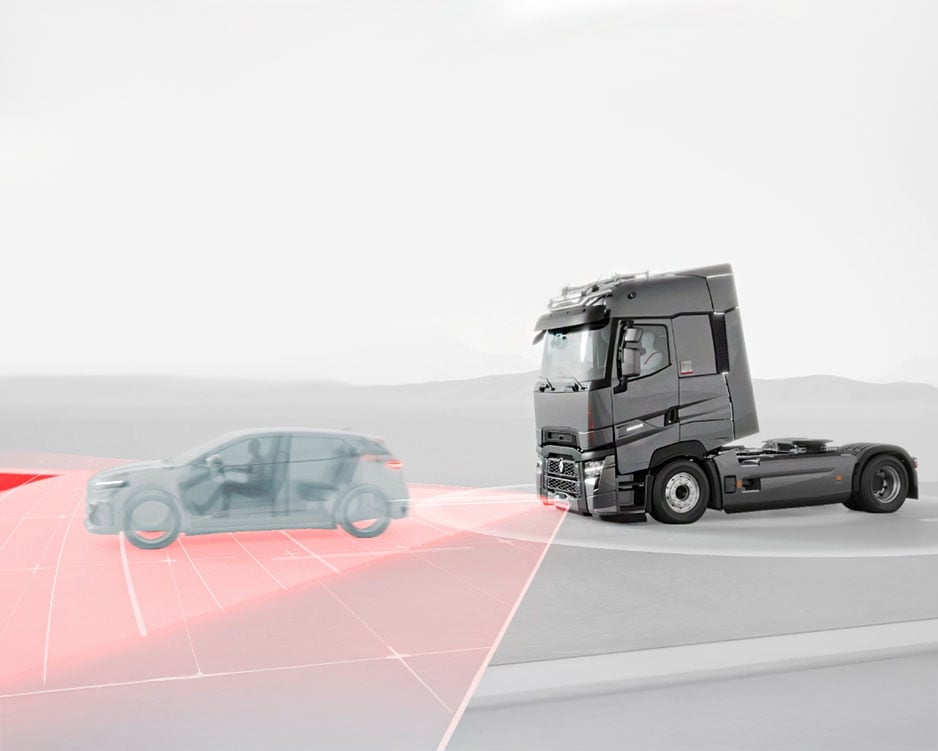 RenaultTrucks-T-system-hamowania-awaryjnego